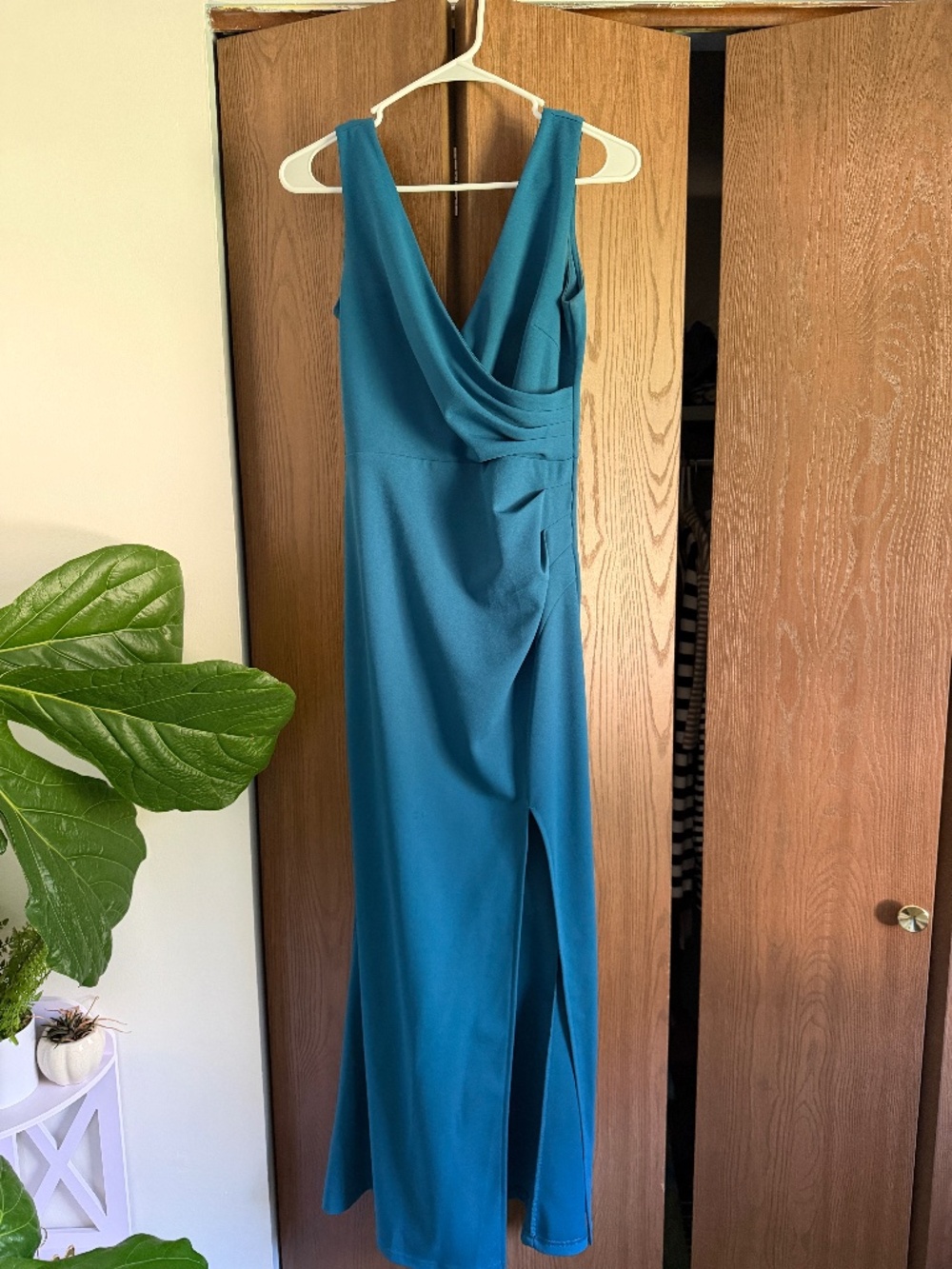 Cocktail dress/gown